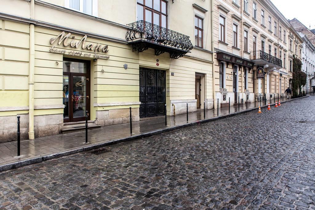 Romantic Apartments - Оn Valova Street Leópolis Exterior foto